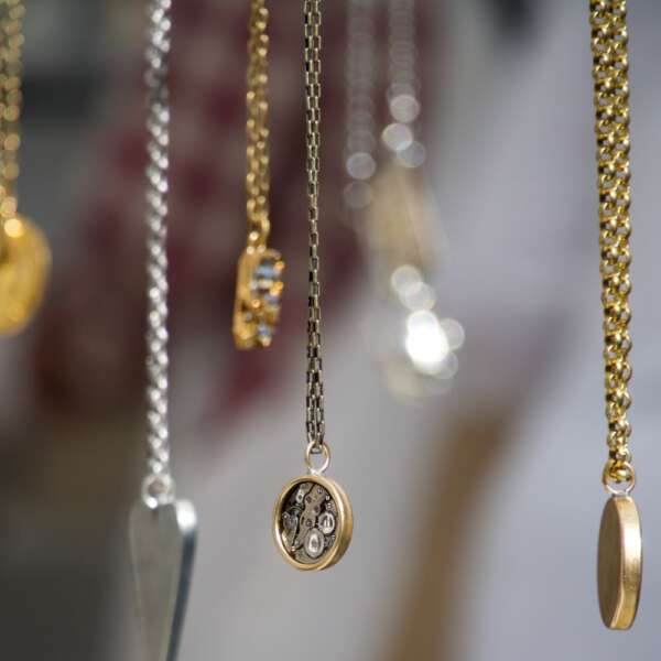 Golden Neckless Pre-Owned