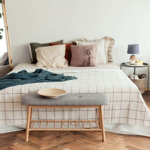 King Size bed Pre-Owned